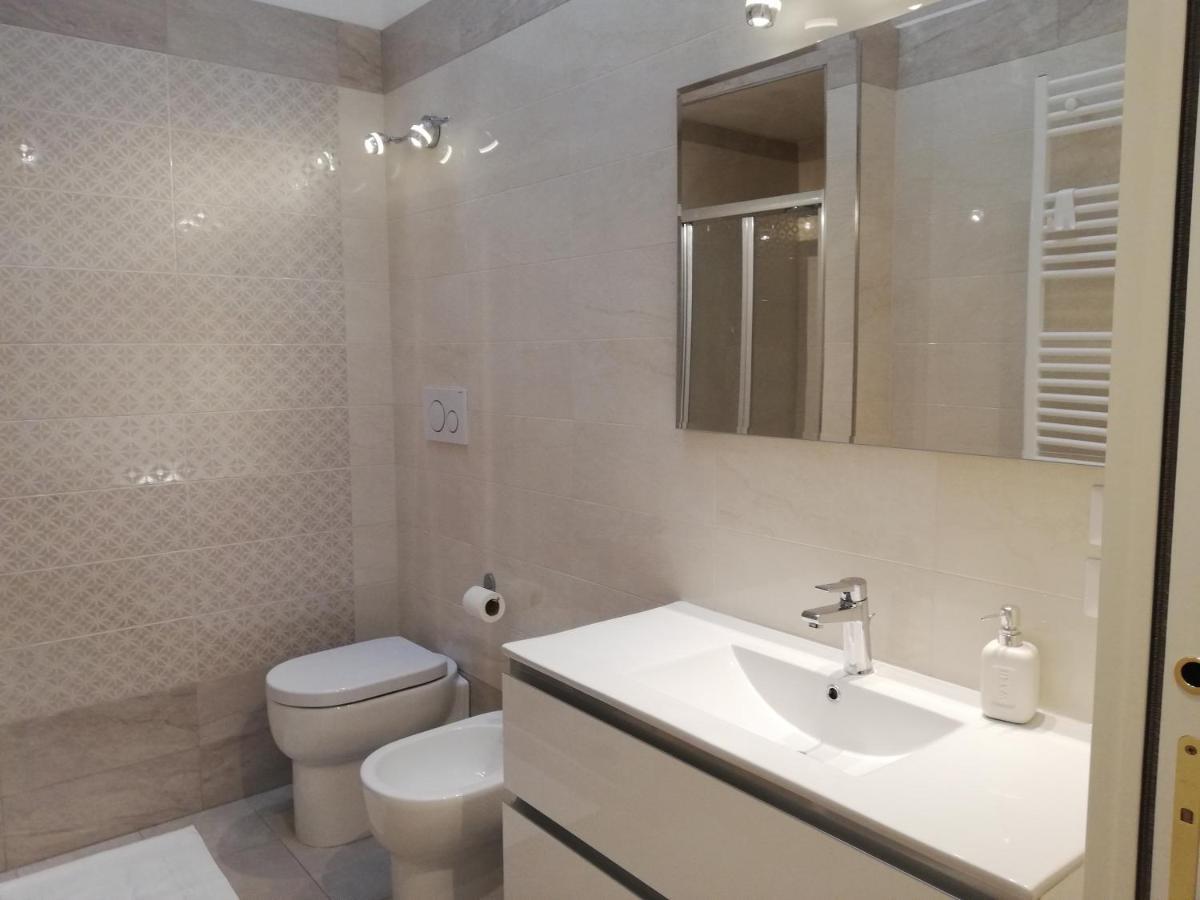 Casa Di Pietro Aretino, Arezzo Centro Storico 4-8 Letti Apartment Bagian luar foto