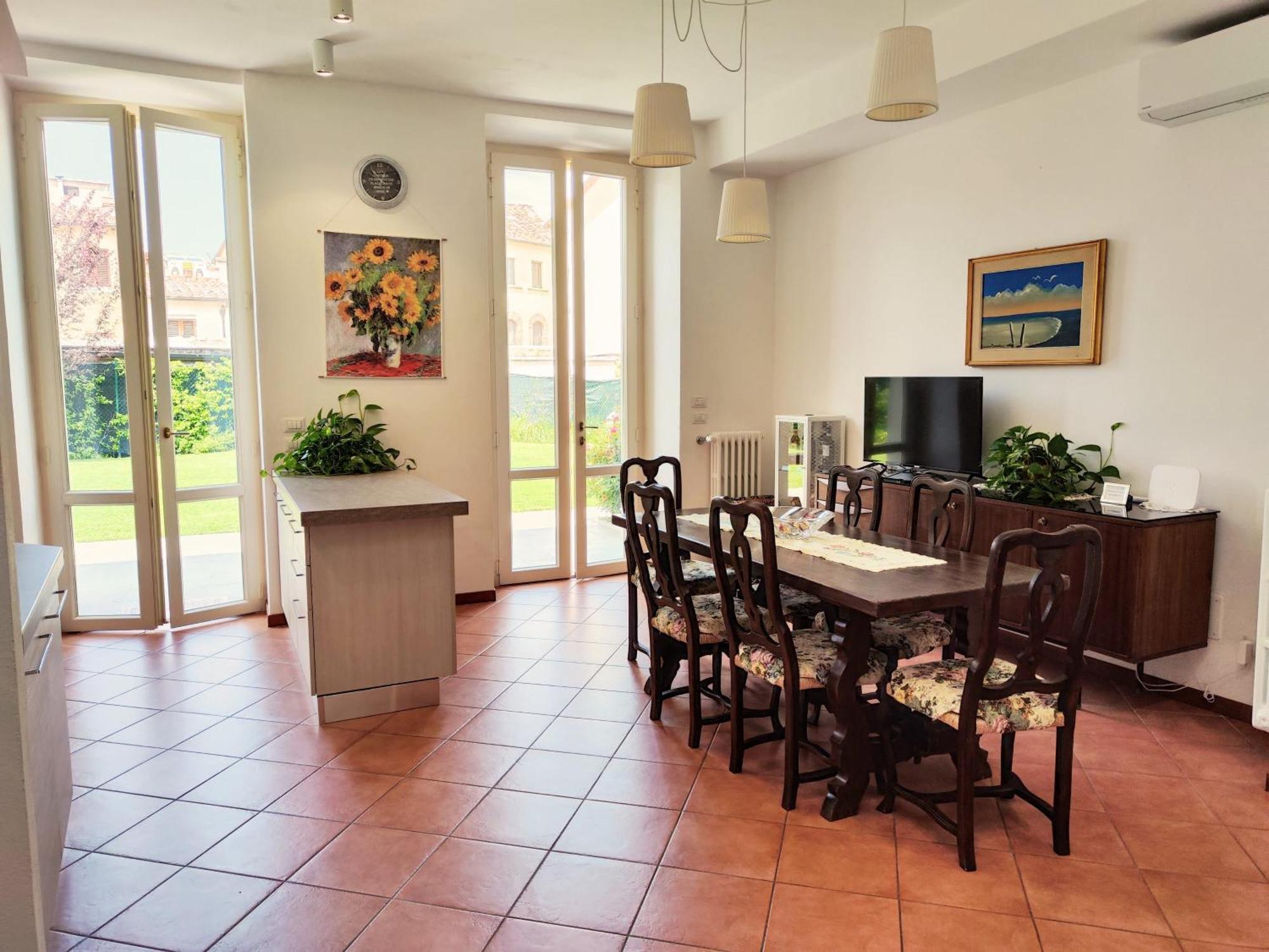 Casa Di Pietro Aretino, Arezzo Centro Storico 4-8 Letti Apartment Bagian luar foto
