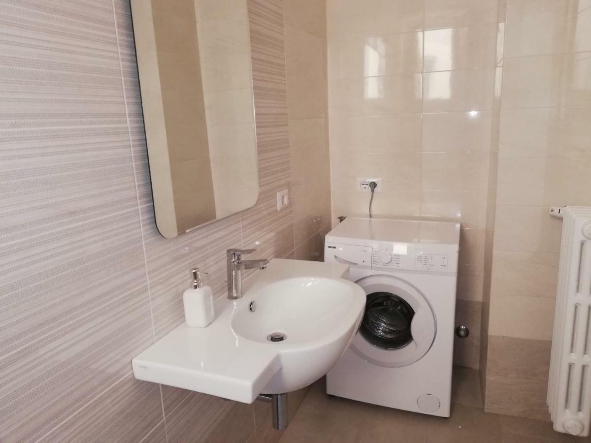 Casa Di Pietro Aretino, Arezzo Centro Storico 4-8 Letti Apartment Bagian luar foto